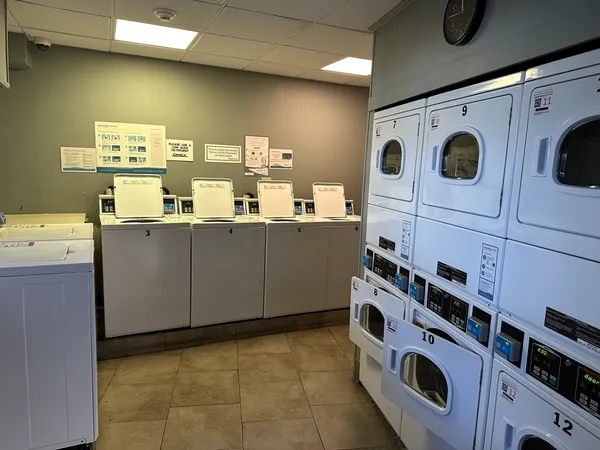 $3,100 | 12 Stoneholm Street, Unit 425, Boston, MA 02115