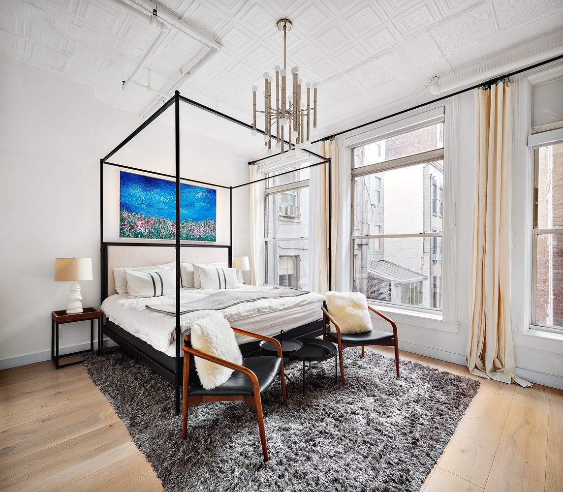 $2,995,000 | 75 Grand Street, Unit 3E | SoHo