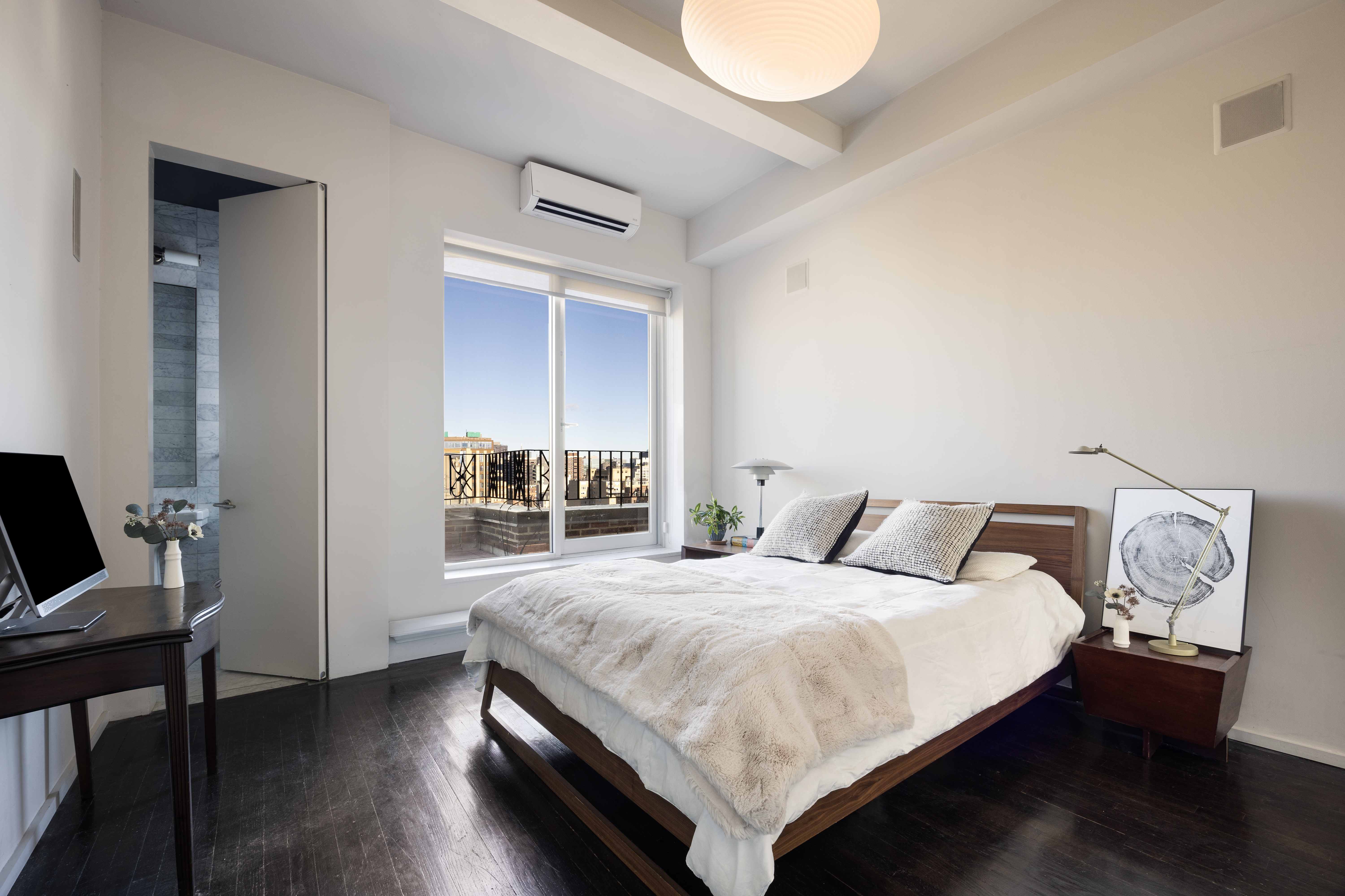 200 East 16th Street, Unit PHA Manhattan, NY 10003 - Photo 5 of 13