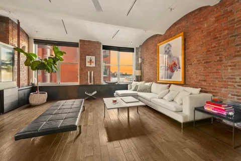 $2,725,000 | 275 Water Street, Unit 5/6 | Financial District
