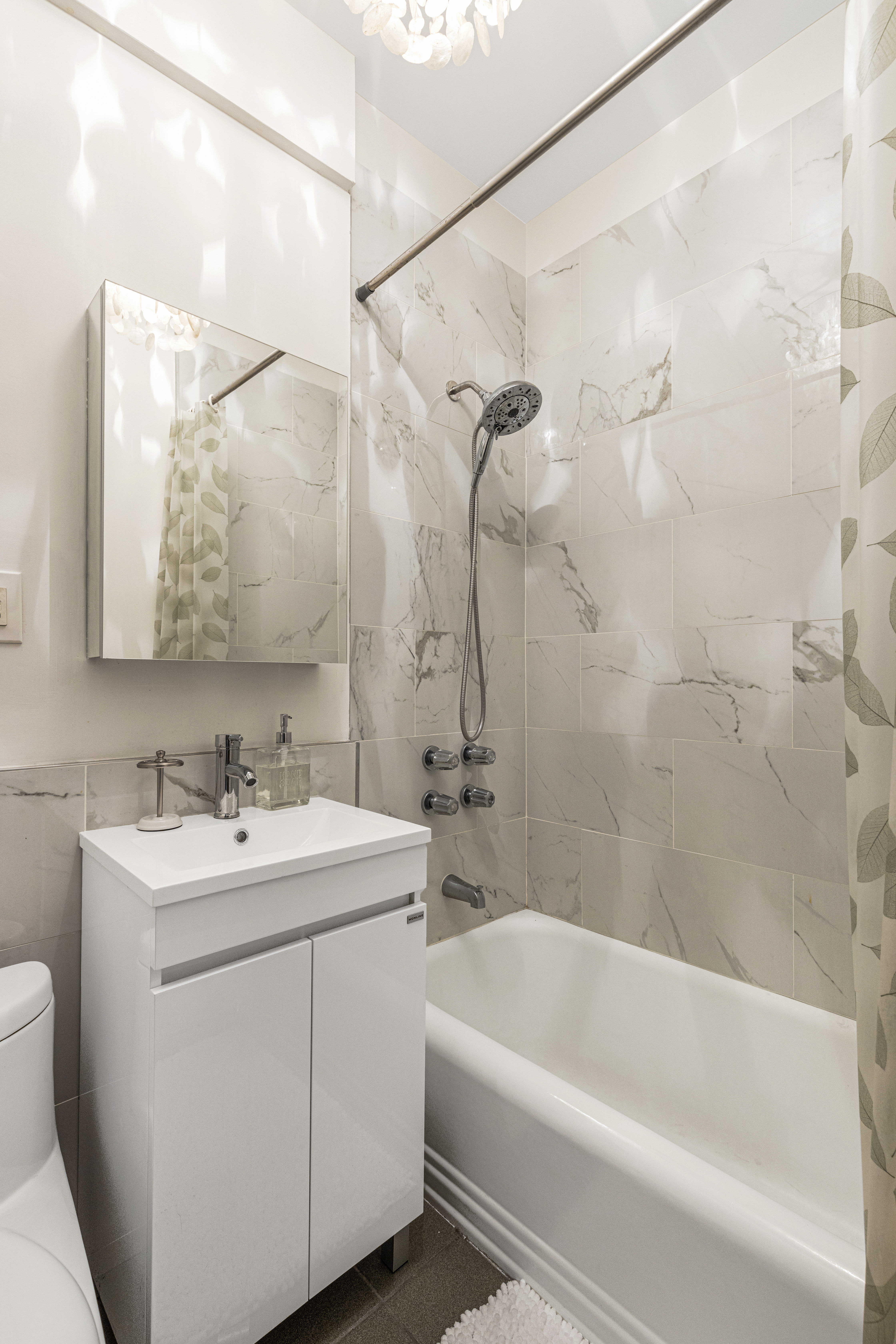 54 East 1st Street, Unit 2C Manhattan, NY 10003 - Photo 7 of 9