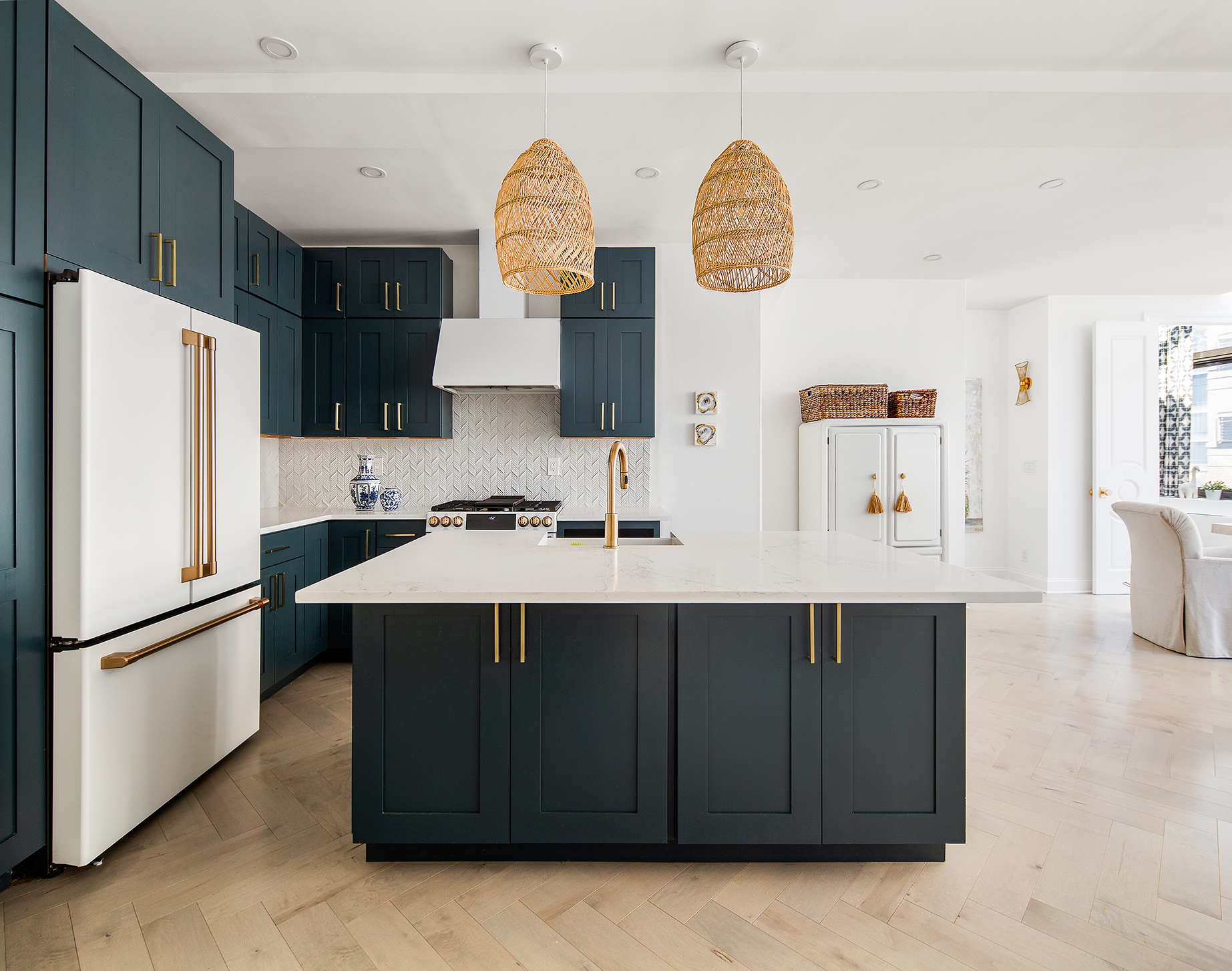 529 West 42nd Street, Unit 9R Manhattan, NY 10036 - Photo 3 of 10 a kitchen with cabinets and stainless steel appliances
