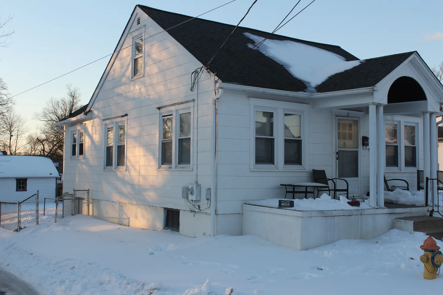 $345,000 | 15 Oak Avenue, Wilmington, DE 19805