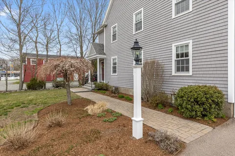 $1,495,000 | 20 Gay Street, Westwood, MA 02090