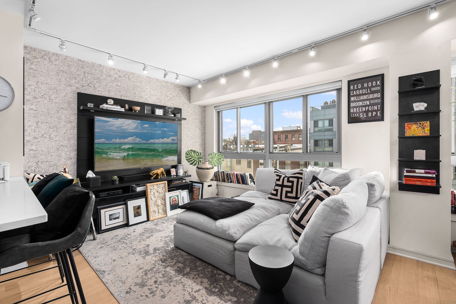 171 West 131st Street, Unit 518 Manhattan, NY 10027 - Photo 3 of 16