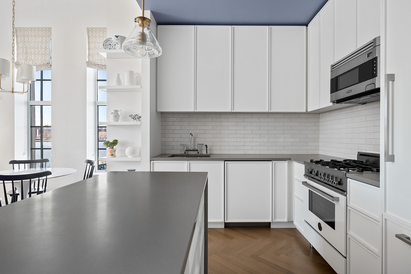 184 Kent Avenue, Unit B315 Brooklyn, NY 11249 - Photo 2 of 21