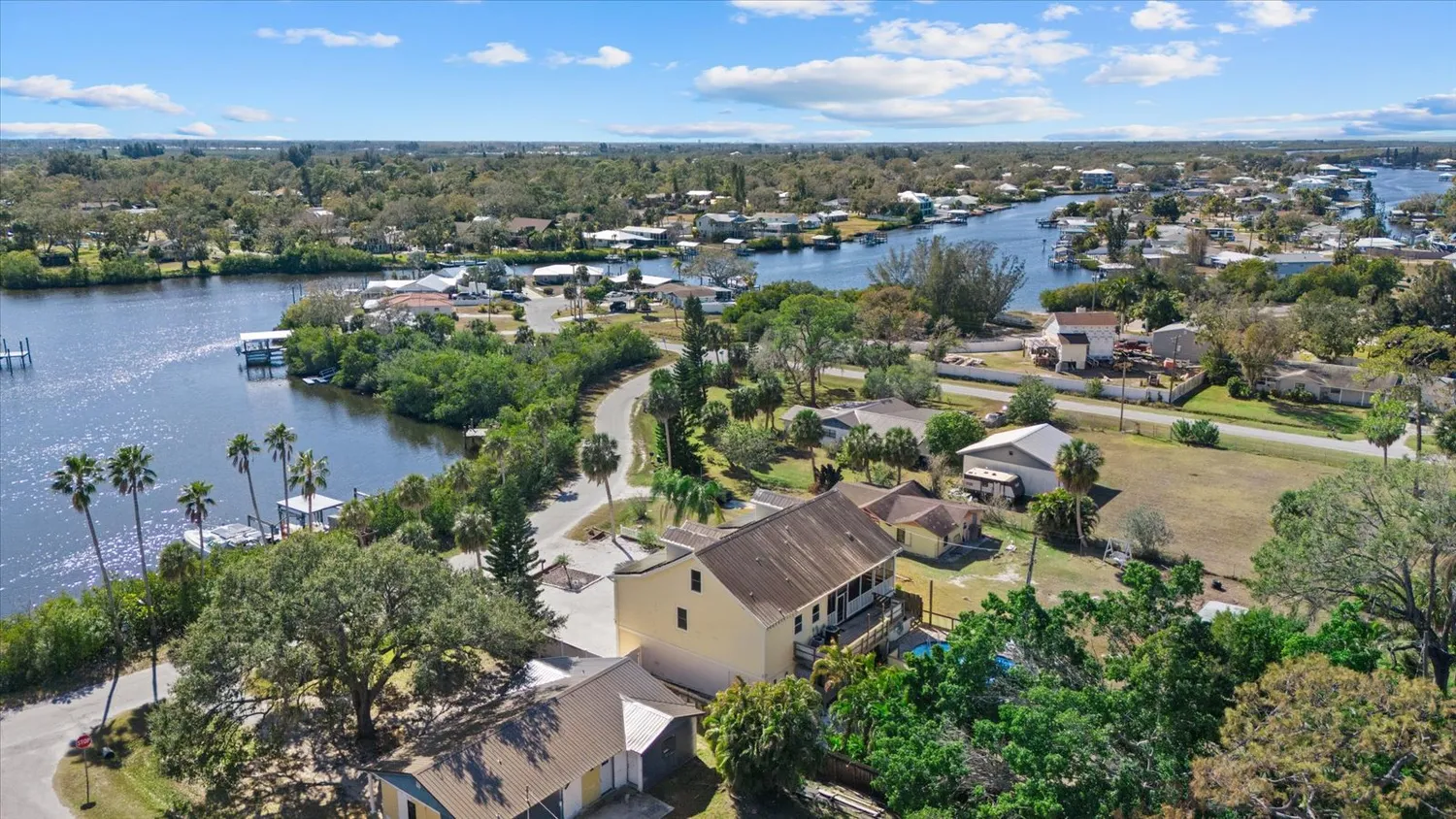 $574,900 | Undisclosed Address, Ruskin, FL 33570