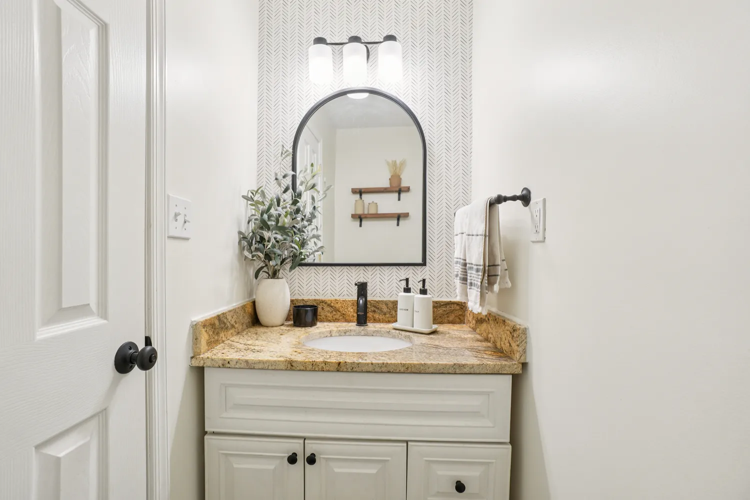 $475,000 | 3206 5th Street Southeast, Washington, DC 20032