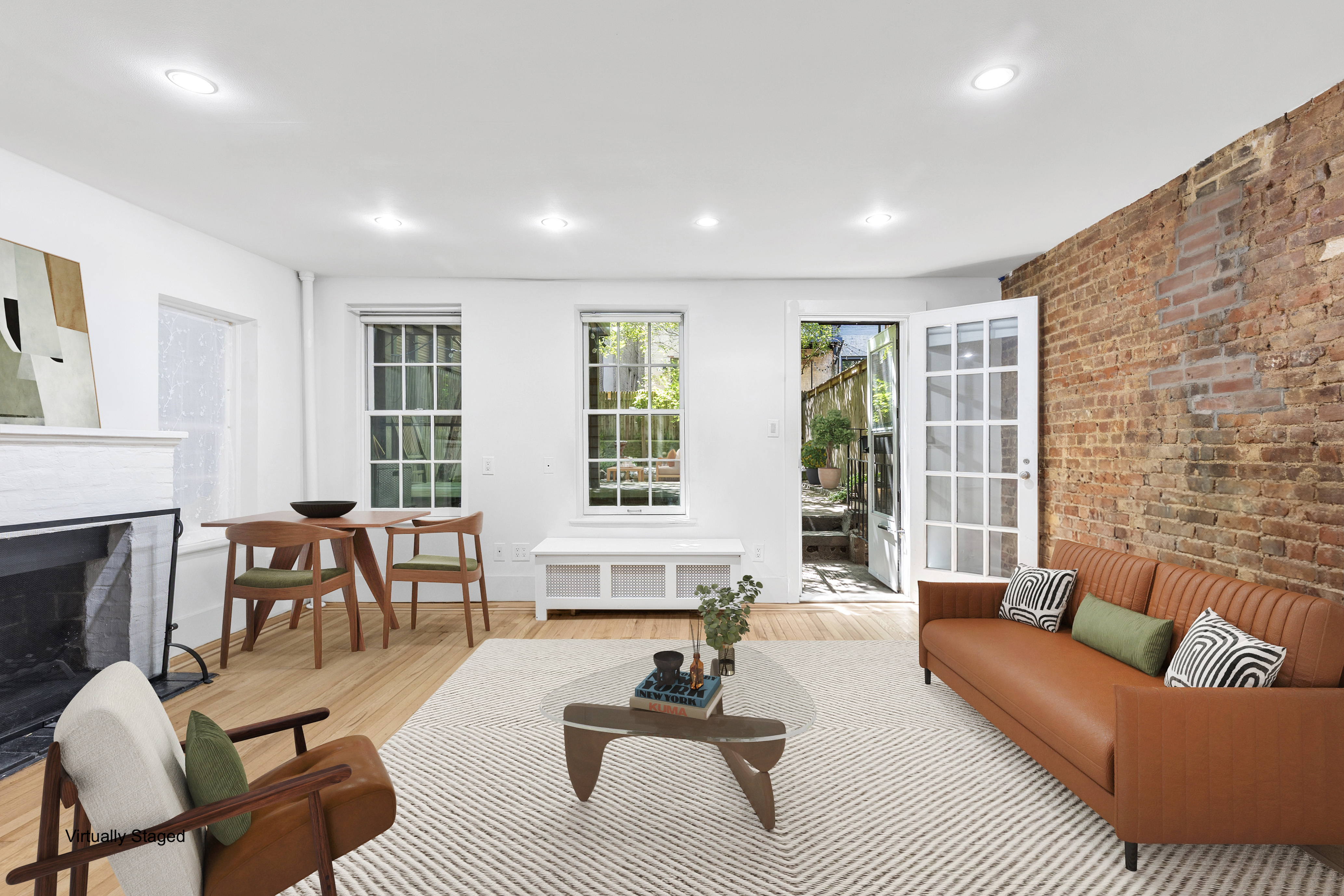 118 Waverly Place, Unit 1B Manhattan, NY 10011 - Photo 5 of 8 Gallery Image 5
