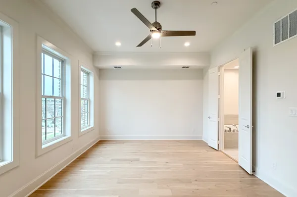 $789,900 | 2401 Canton Street, Unit 1005, Dallas, TX 75201