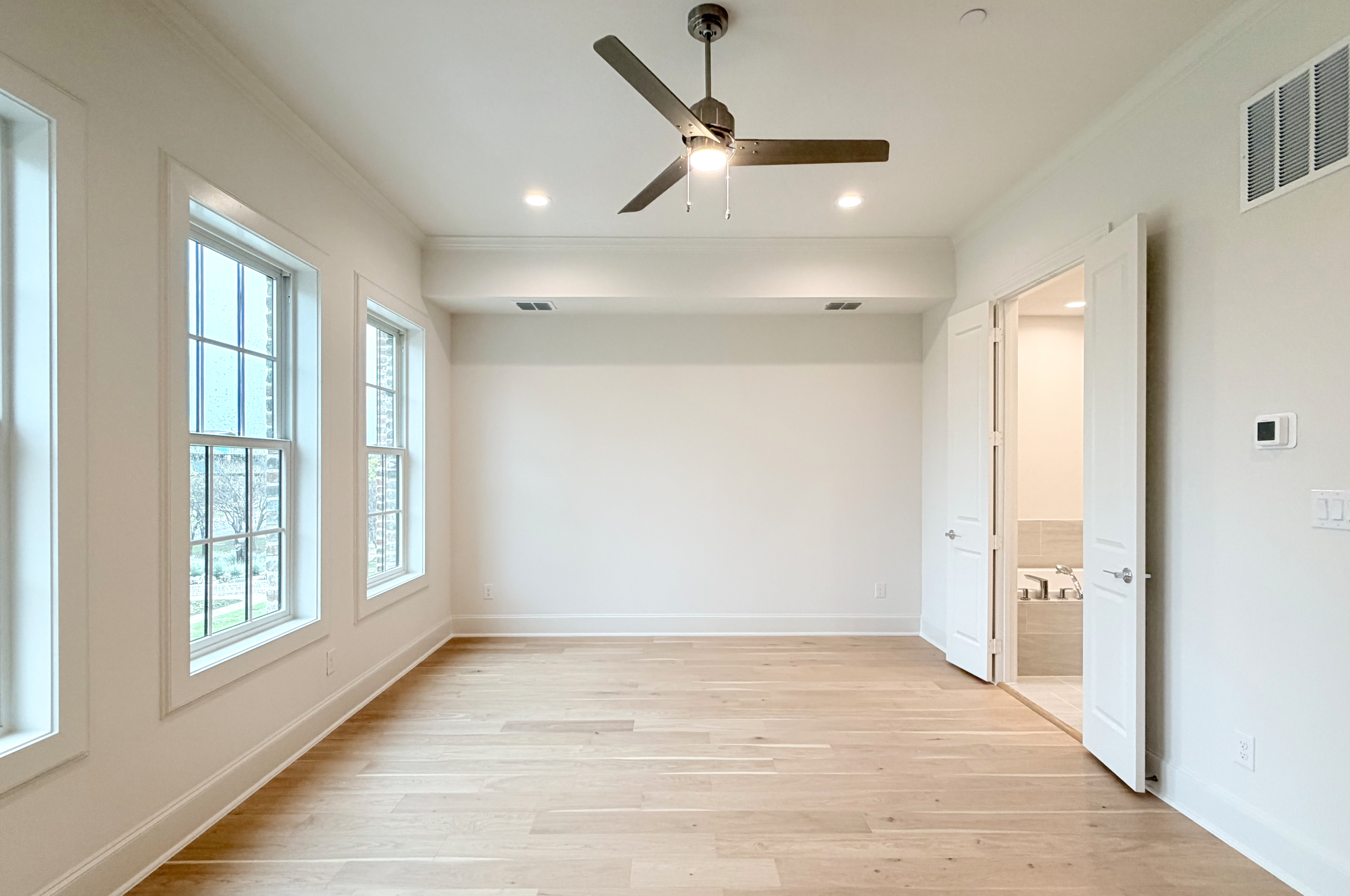 2401 Canton Street, Unit 1005 Dallas, TX 75201 - Photo 20 of 23