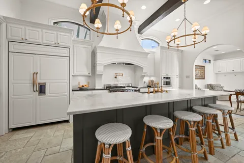 $1,250,000 | 11438 Center Court Boulevard, Baton Rouge, LA 70810