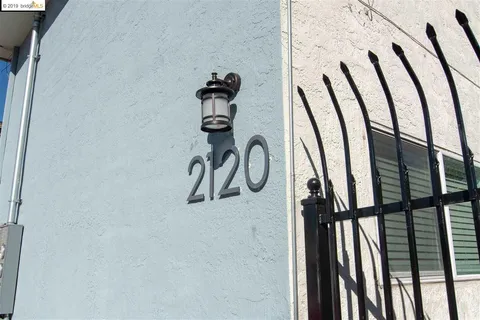 $895,000 | 2120 East 22nd Street, Oakland, CA 94606