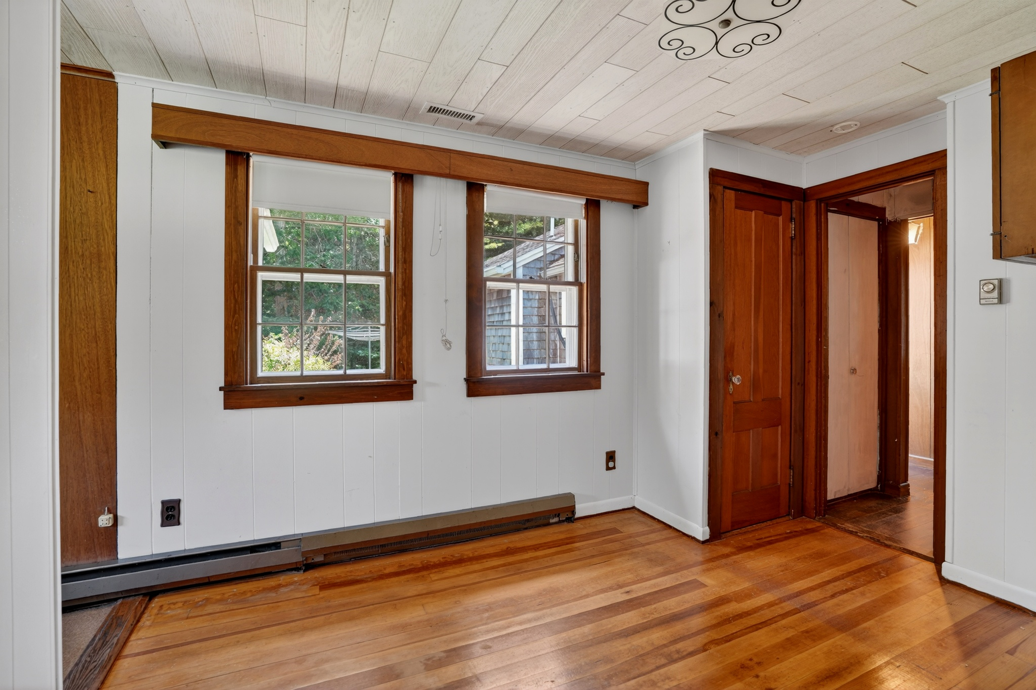 132 S Road Chilmark, MA 02535 - Photo 18 of 44