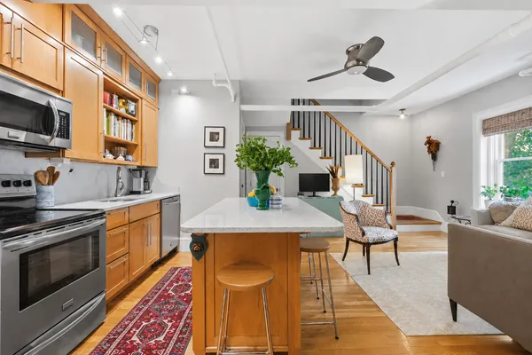 $899,000 | 127 Winthrop Road, Unit 1A, Brookline, MA 02445
