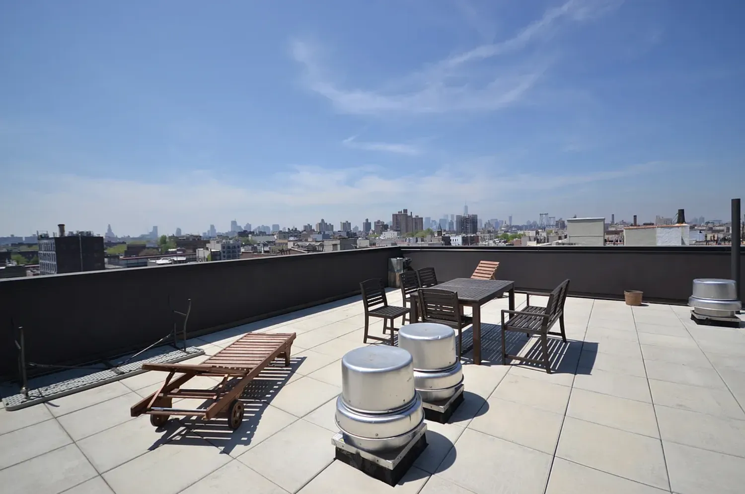 $4,995 | 281 Union Avenue, Unit G | Williamsburg