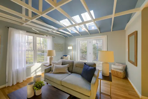 $675,000 | 115 Lakeside Drive, Greenbelt, MD 20770