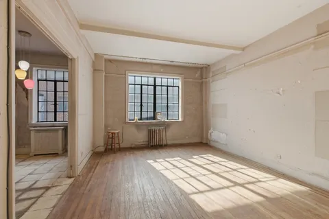 $775,000 | 210 West 78th Street, Unit 8C | Upper West Side