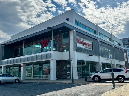 $439,000 | 501 Hungerford Drive, Unit 270, Rockville, MD 20850