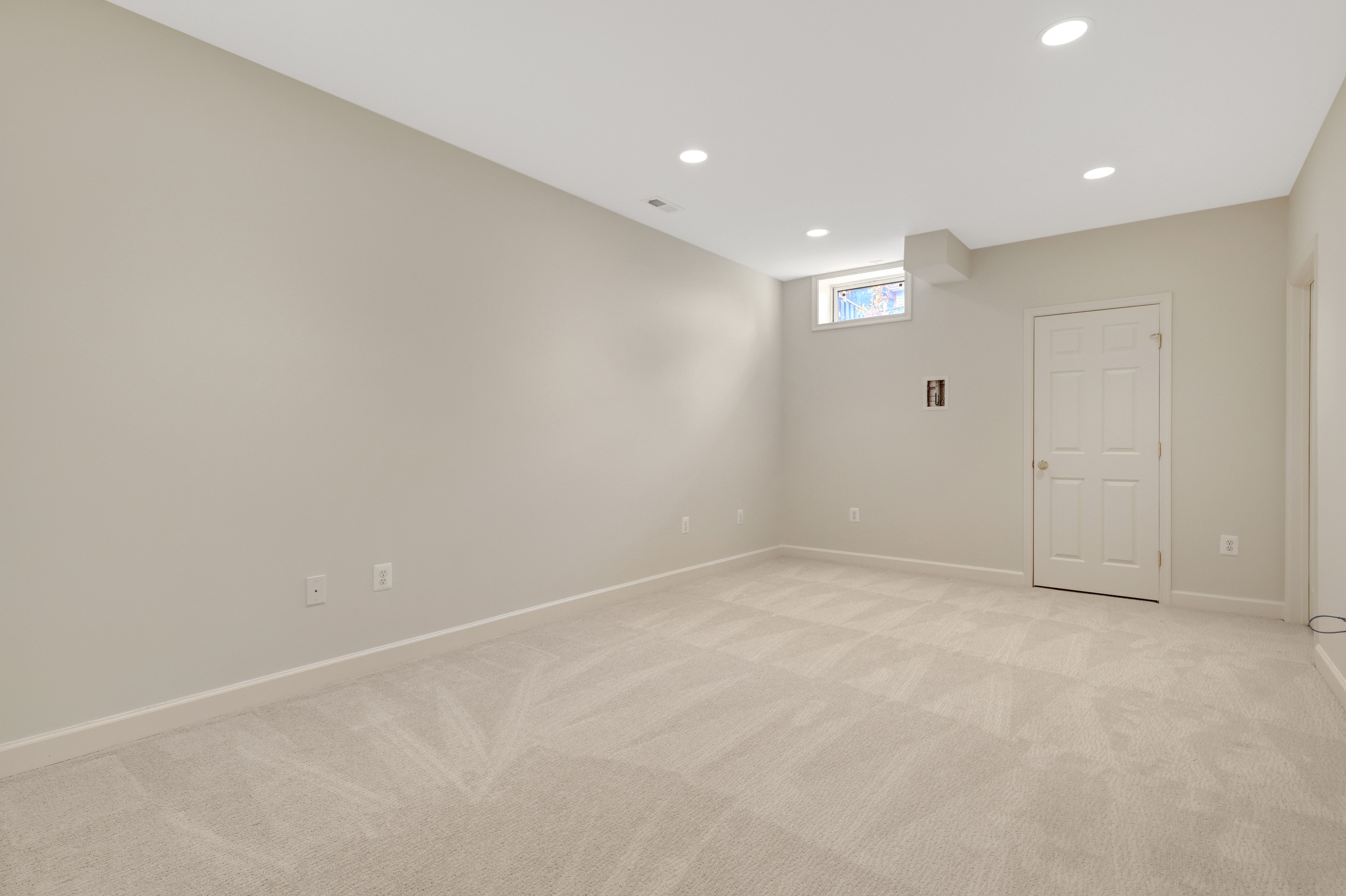 1295 Gatesmeadow Way Reston, VA 20194 - Photo 49 of 57