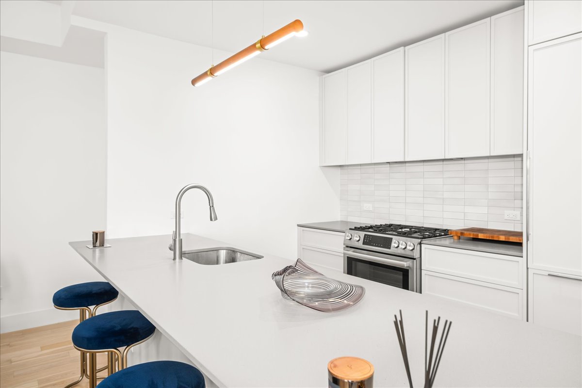 111 Montgomery Street, Unit 8M Brooklyn, NY 11225 - Photo 5 of 16