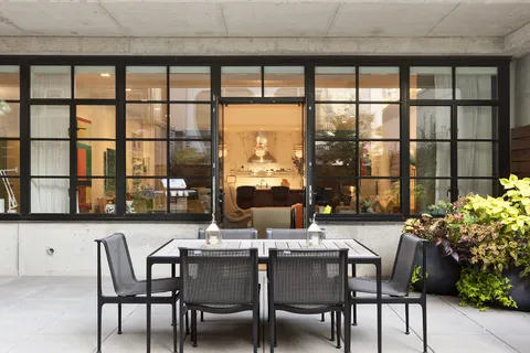 $4,195,000 | 508 West 24th Street, Unit 2S | Chelsea