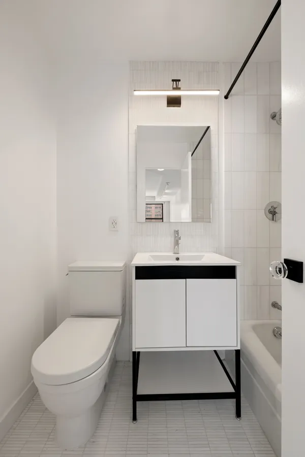 $9,500 | 155 West 68th Street, Unit 1410 | Upper West Side