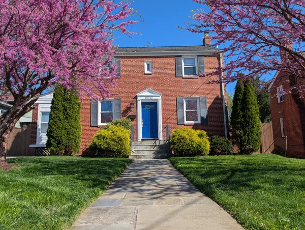 $685,000 | 10015 Markham Street, Silver Spring, MD 20901