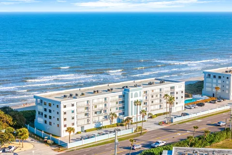 $550,000 | 295 Florida A1A, Unit 306, Satellite Beach, FL 32937