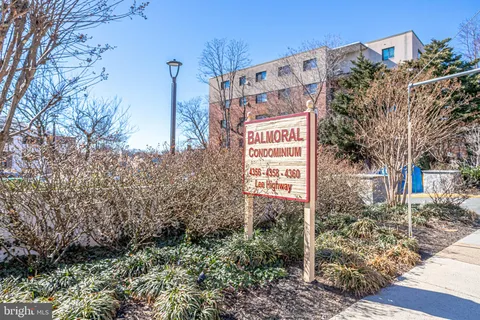 $465,000 | 4360 Cherry Hill Road, Unit 103, Arlington, VA 22207