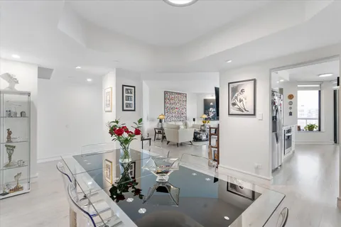 $629,000 | 20191 East Country Club Drive, Unit 1903, Aventura, FL 33180