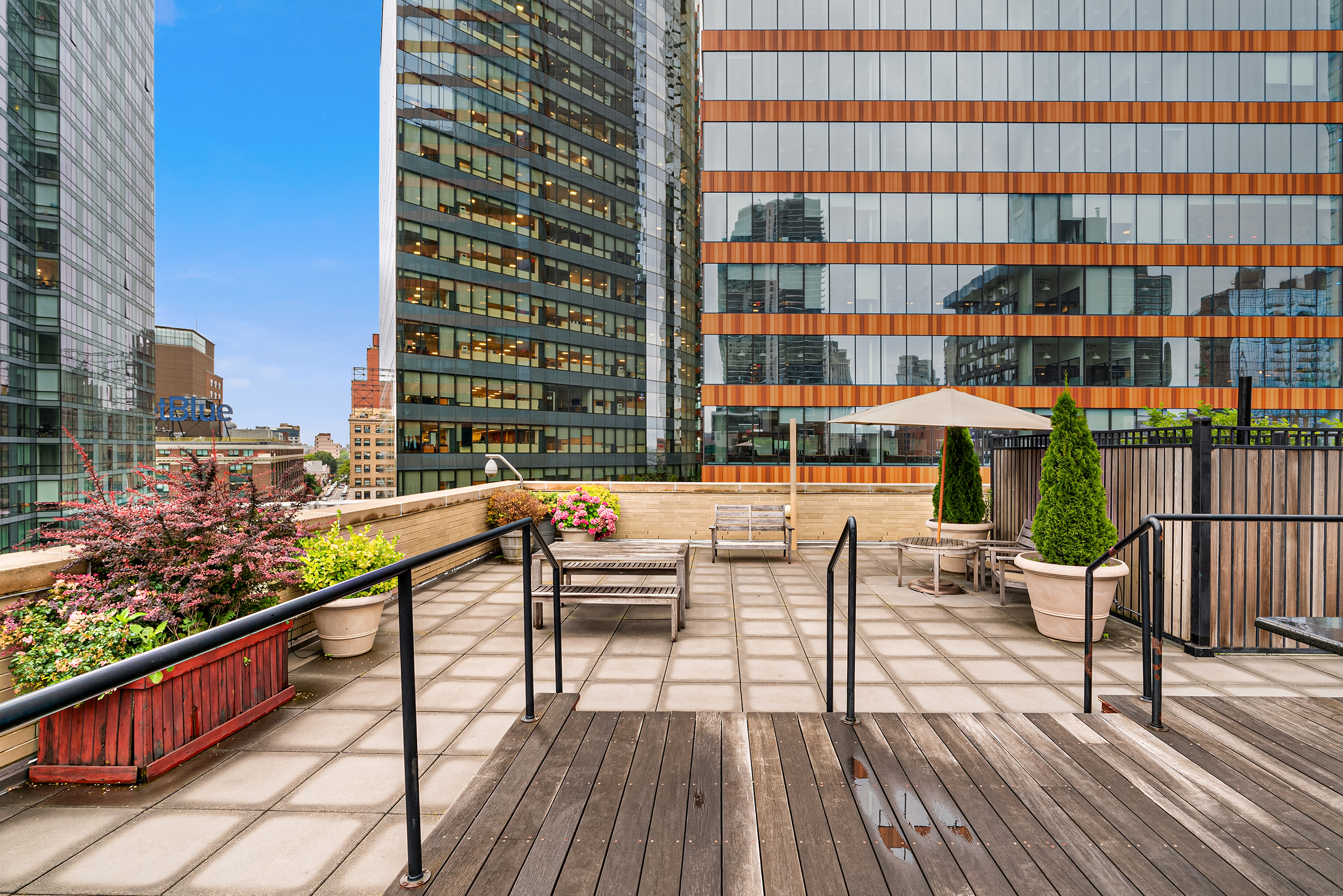42-51 Hunter Street, Unit 6D Queens, NY 11101 - Photo 10 of 12