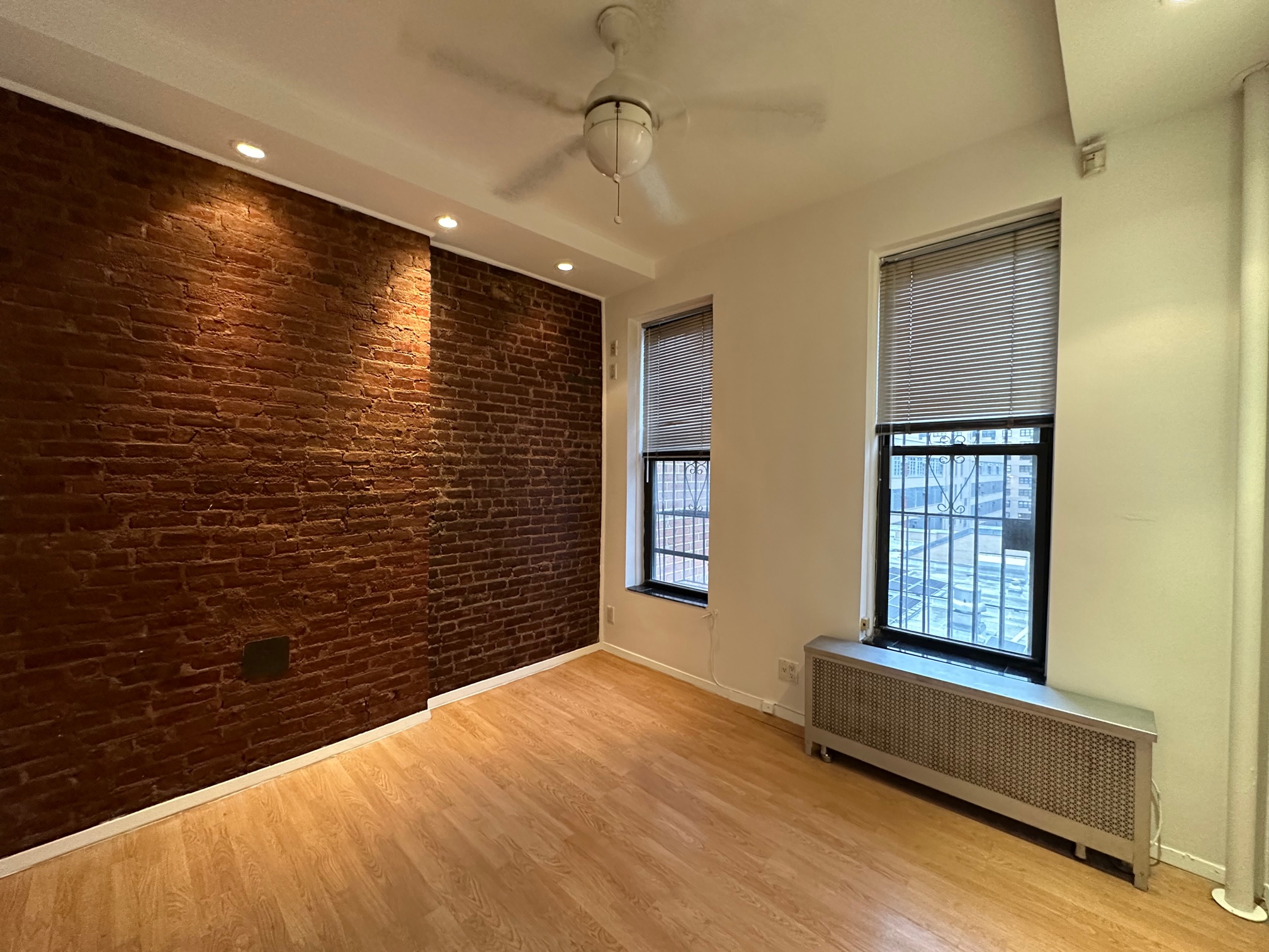 1315 3rd Avenue, Unit 4RN Manhattan, NY 10021 - Photo 1 of 5