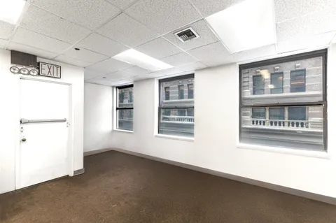 $2,100,000 | 47 East 19th Street, Unit 4 | Flatiron