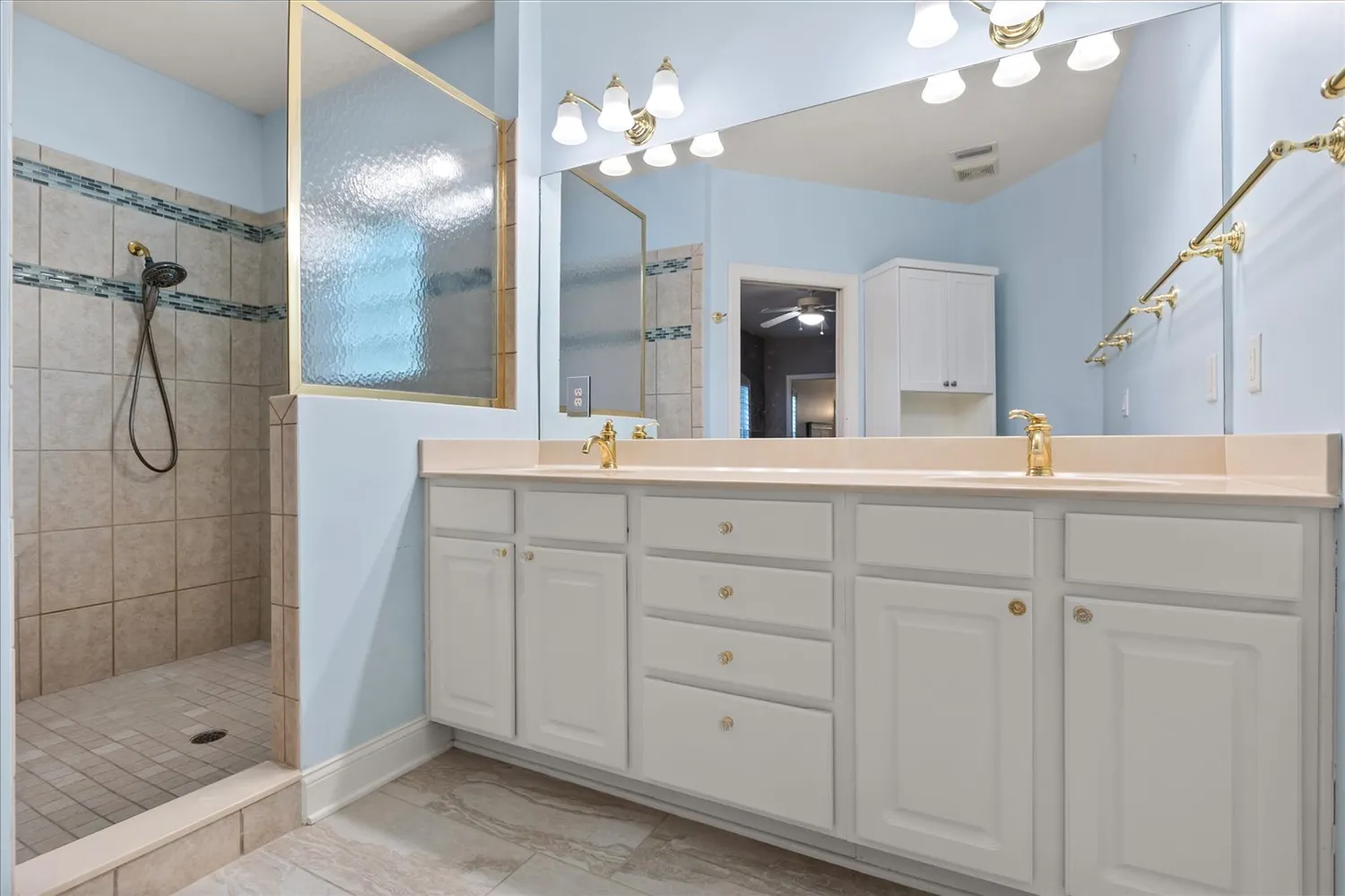 $985,000 | 512 Clarendon Avenue, Unit Undisclosed, Winter Park, FL 32789