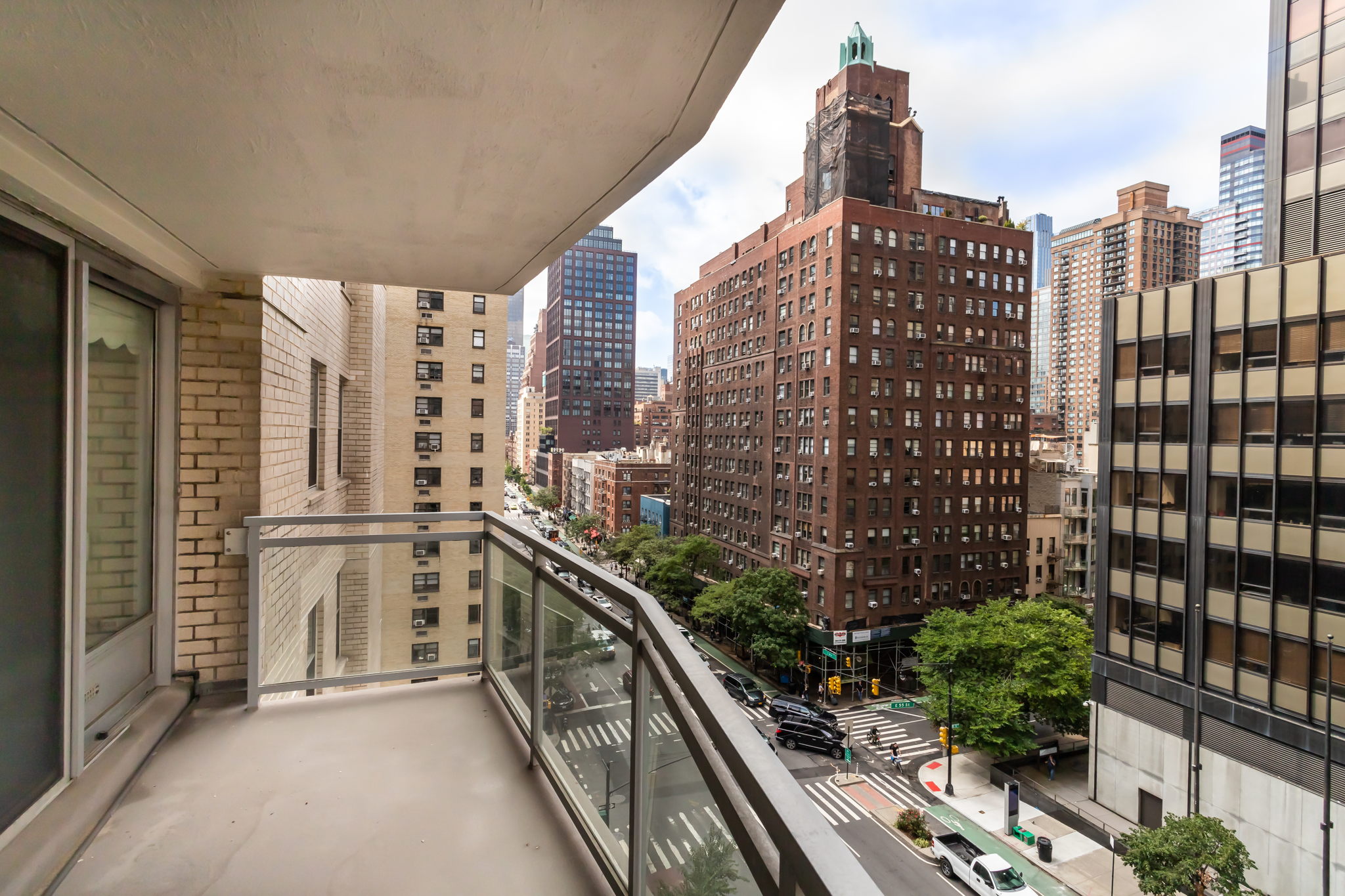 400 East 56th Street, Unit 8C Manhattan, NY 10022 - Photo 13 of 14