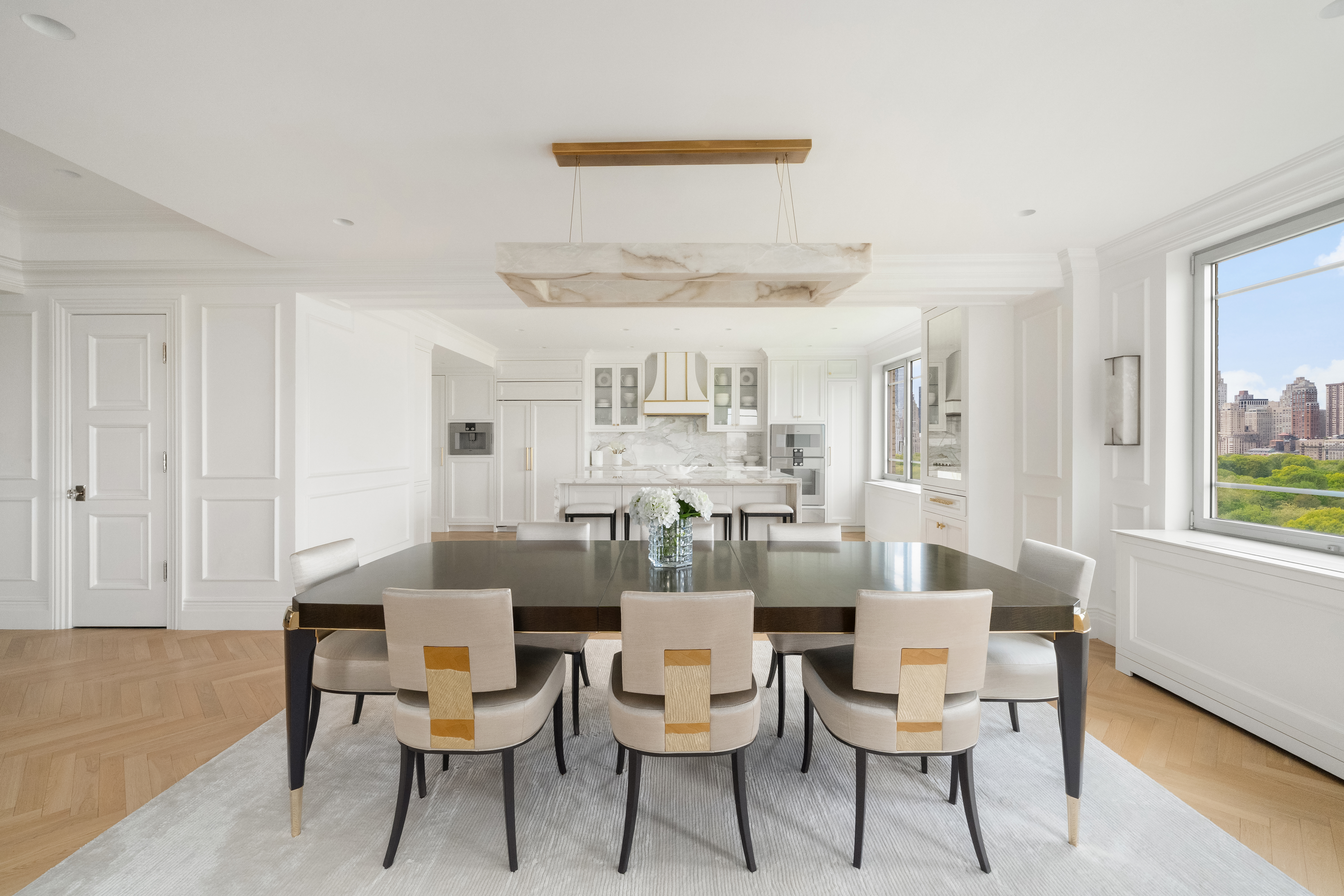930 5th Avenue, Unit 18A Manhattan, NY 10021 - Photo 7 of 17