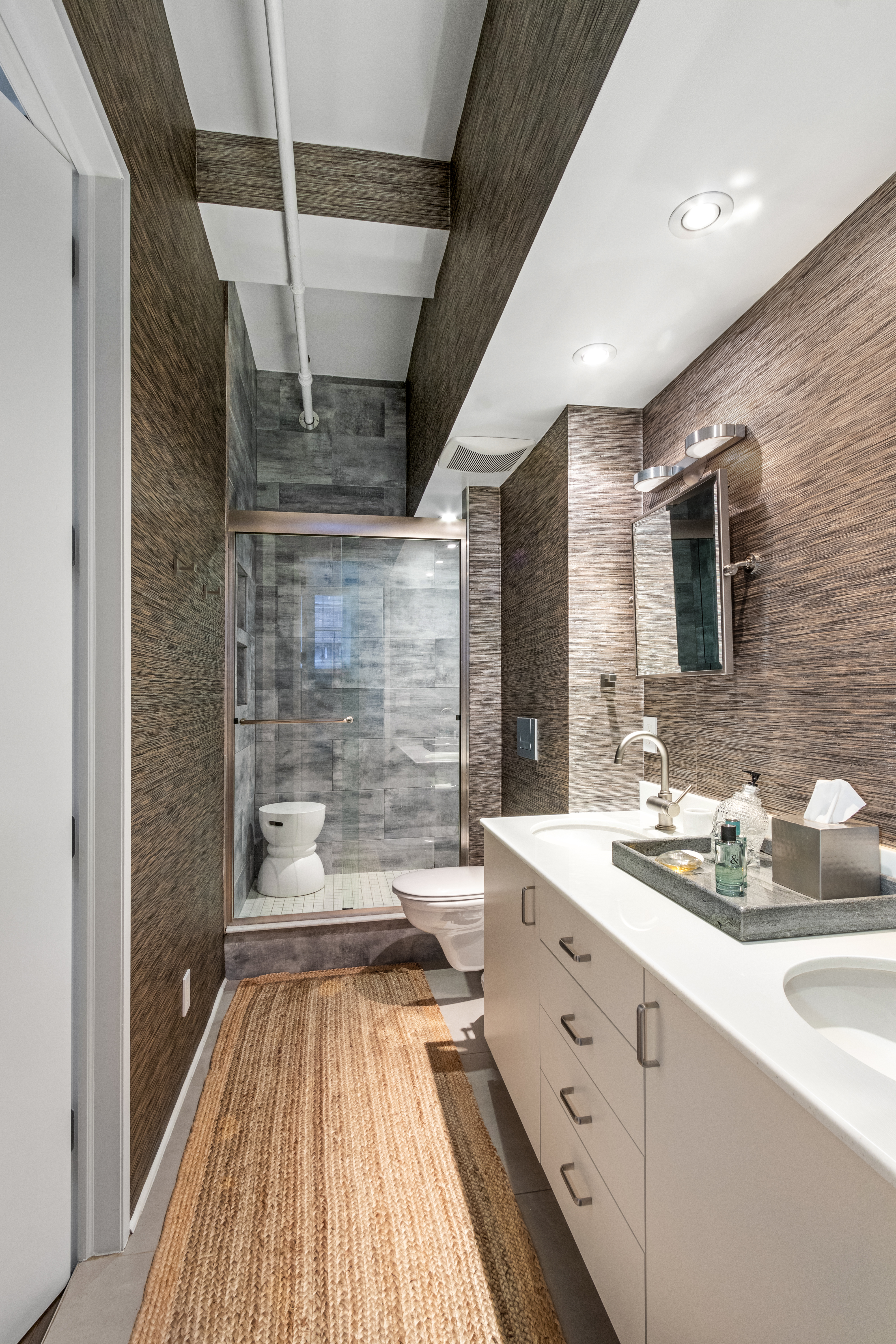 241 West 36th Street, Unit 7R Manhattan, NY 10018 - Photo 5 of 10