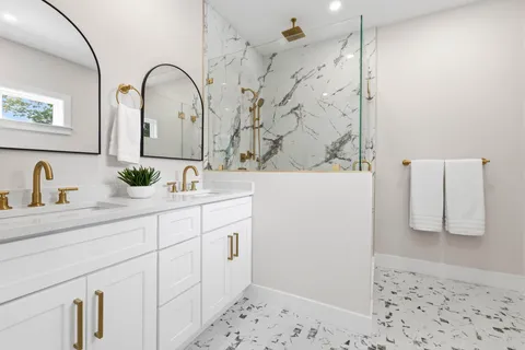 $1,690,000 | 35 Miller Avenue, Framingham, MA 01702