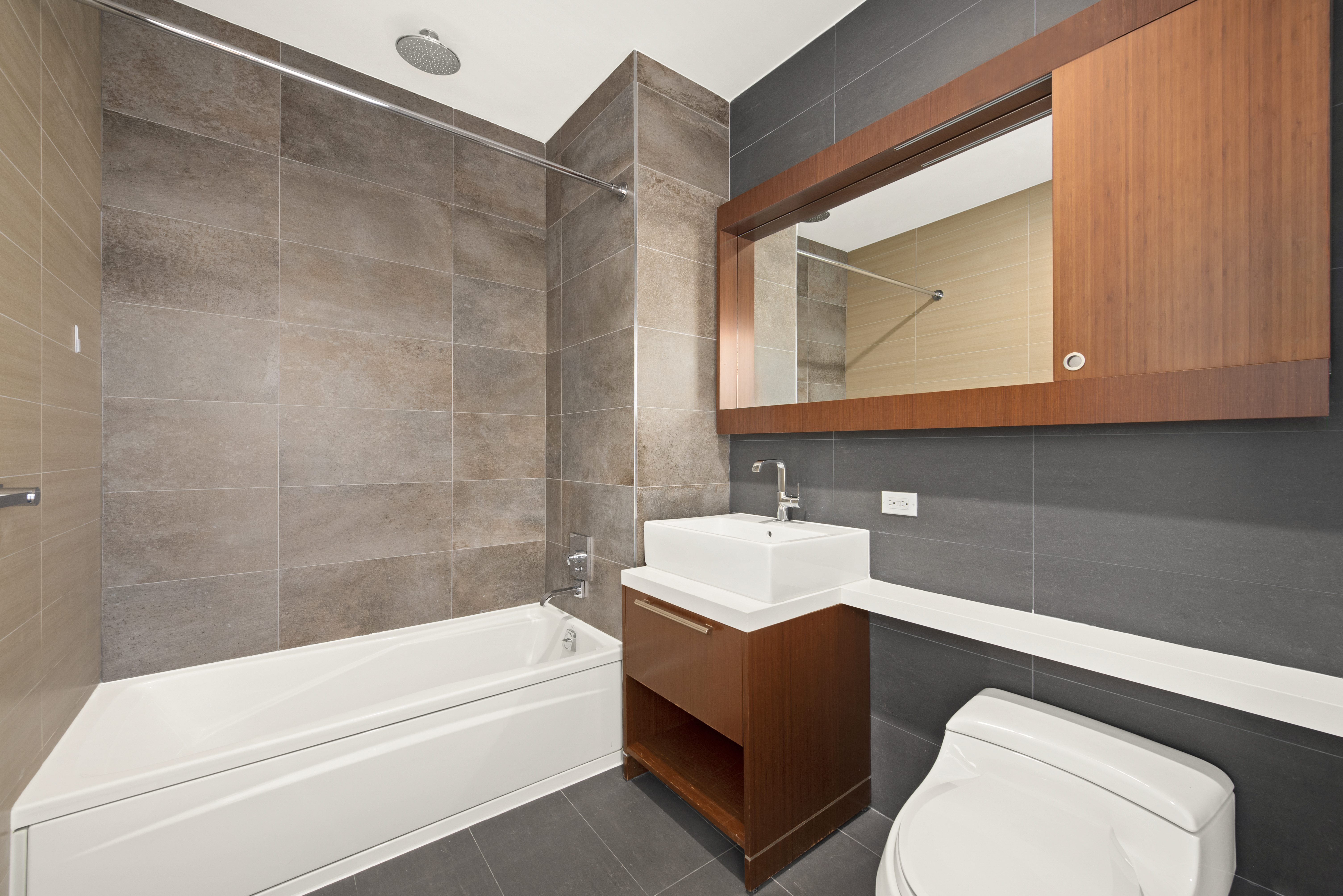 305 West 16th Street, Unit PHD Manhattan, NY 10011 - Photo 6 of 12