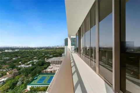 $3,998,000 | 2655 South Bayshore Drive, Unit LPH 2012, Miami, FL 33133