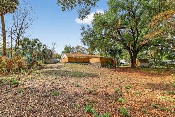 $244,850 | 405 Tropic Circle, Fruitland Park, FL 34731