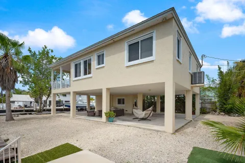 $1,689,000 | 365 Loeb Avenue, Key Largo, FL 33037