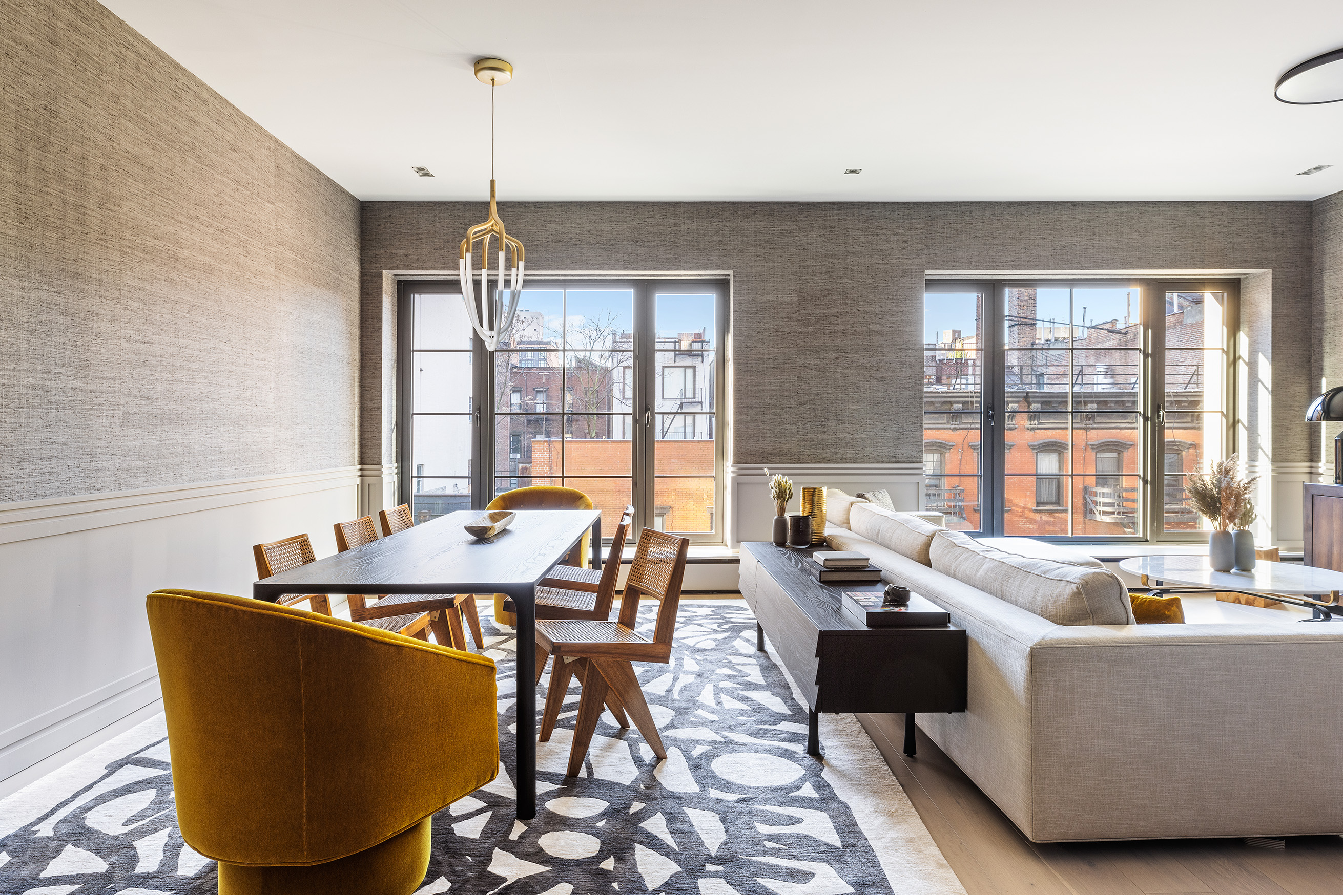 225 West 17th Street, Unit 4A Manhattan, NY 10011 - Photo 2 of 12