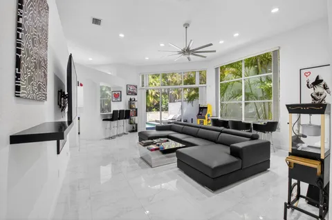 $899,000 | 6439 Northwest 43rd Terrace, Boca Raton, FL 33496