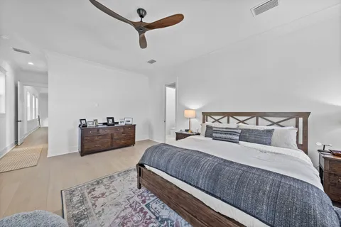 $2,100,000 | 321 12th Avenue Northeast, St. Petersburg, FL 33701