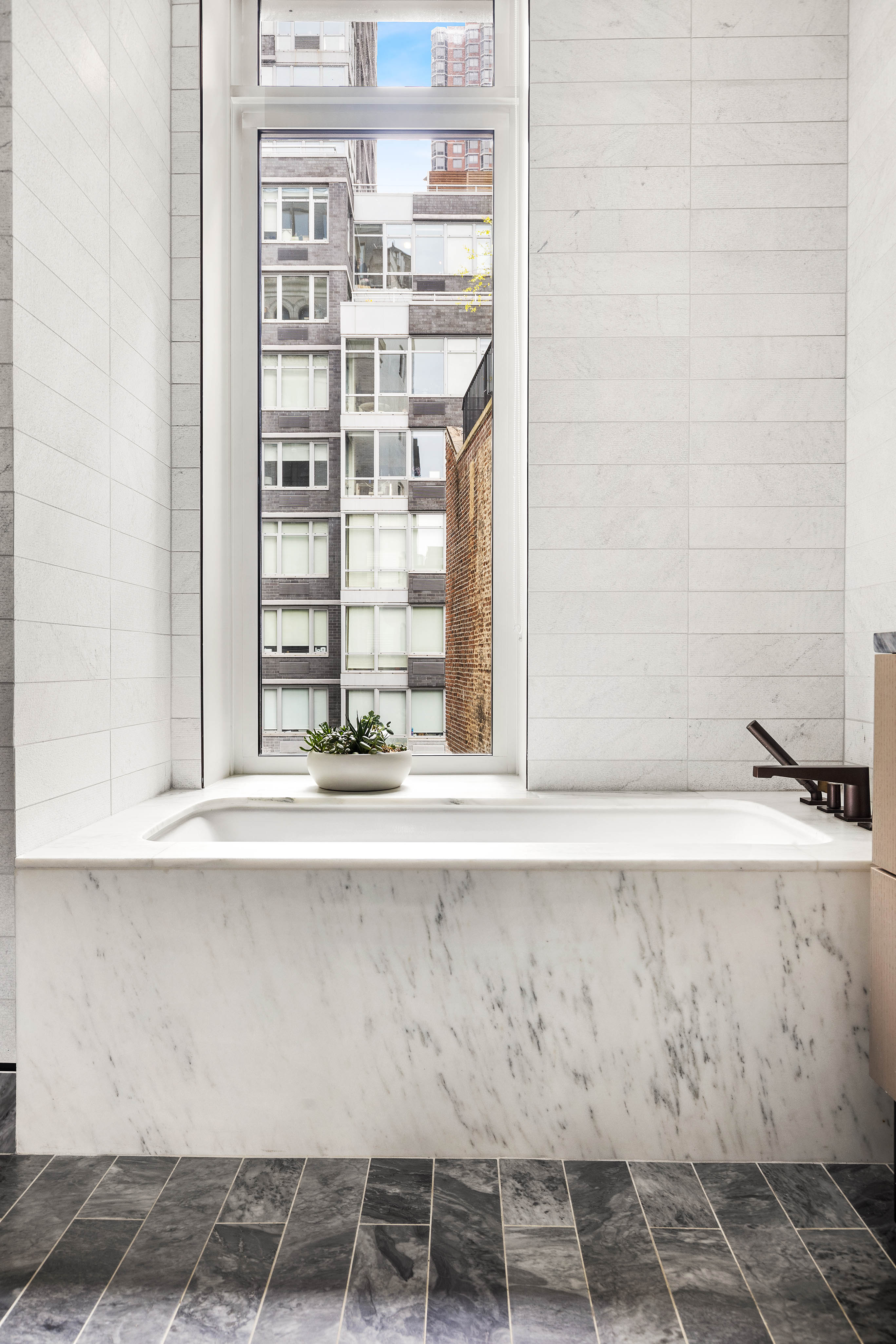 91 Leonard Street, Unit 6G Manhattan, NY 10013 - Photo 14 of 22