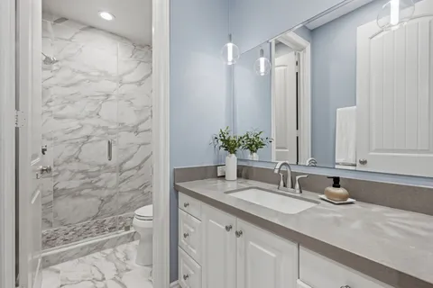 $1,379,000 | 21445 Hayley Lane, Huntington Beach, CA 92646