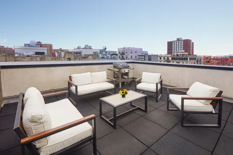 $699,000 | 216 Pulaski Street, Unit 3R | Bedford-Stuyvesant