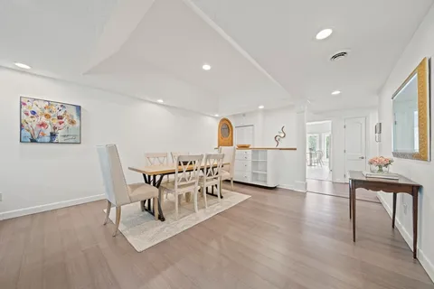 Contact Agent | Kim Terrace, Stoughton, MA 02072